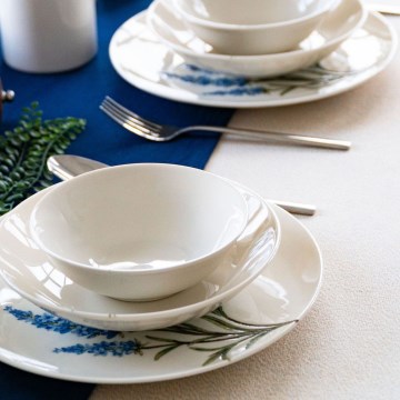 18 daļu porcelāna galda servīze — balta/zila/zaļa