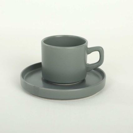 20 daļu krāsains trauku komplekts — izgatavots no akmens masas