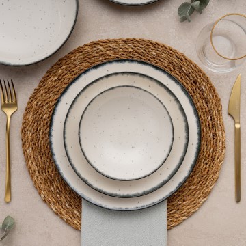 24 daļu porcelāna galda servīze — balta/melna