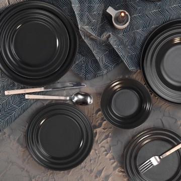 24 daļu porcelāna galda trauku komplekts, melns