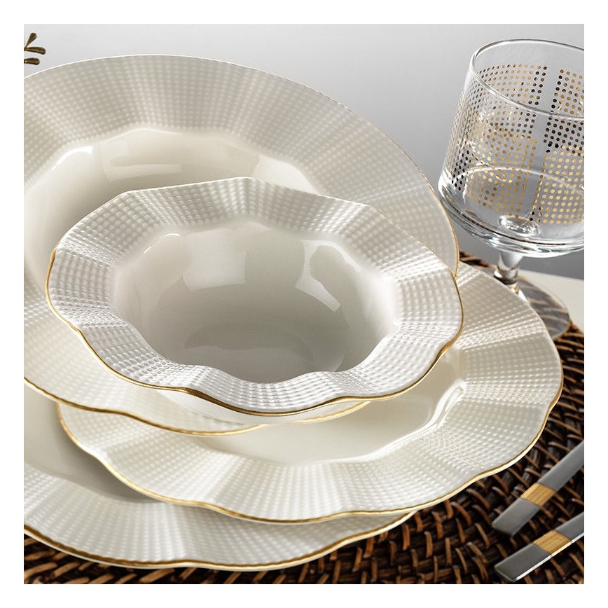 24 daļu porcelāna servīze, balta ar zelta apdari