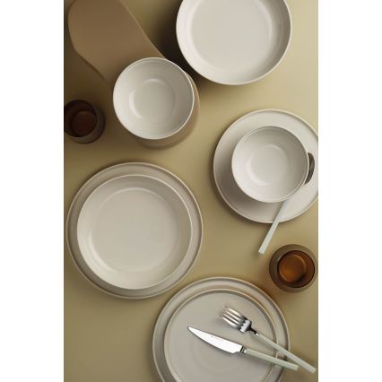 24 daļu porcelāna servīze, bēšā krāsā