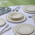 24 daļu vakariņu servīze — balta ar sudraba akcentiem, porcelāns