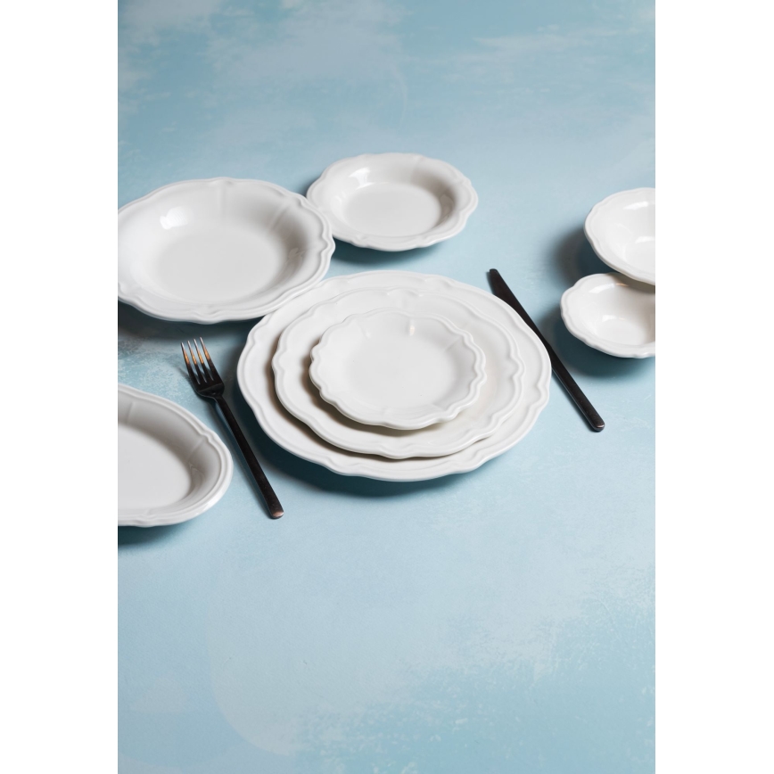 24 gab. eleganta baltā porcelāna galda servīze