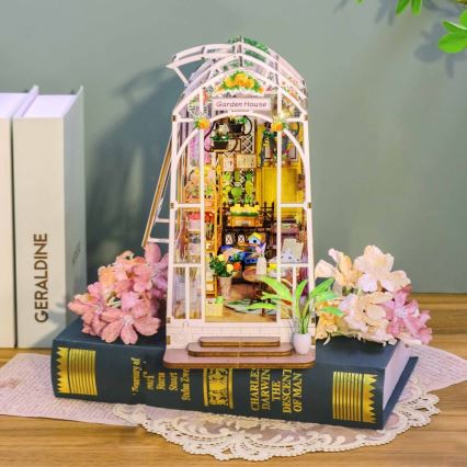 2Kids Toys - Miniatūras māja Dārza māja 2xAAA