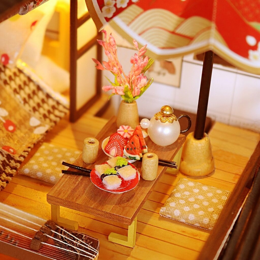2Kids Toys - Miniatūras māja Grezna sakura villa 2xAAA
