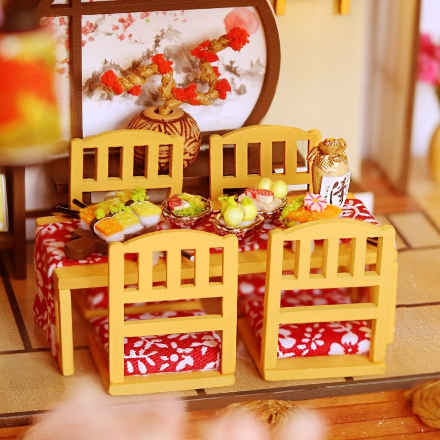 2Kids Toys - Miniatūras māja Grezna sakura villa 2xAAA