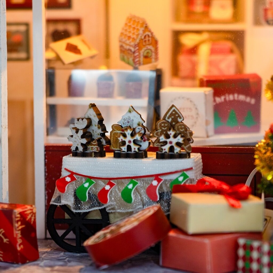 2Kids Toys - Miniatūras māja Ziemassvētki konditoreja 2xAAA