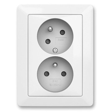 ABB 5513T-C02157 500 - Dubultā mājas rozete ar rāmīti ZONI 250V balta