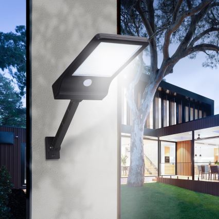 Aigostar - LED Aptumšojama saules enerģijas lampa ar sensoru LED/2,3W/5,5V IP65 1800 mAh + tālvadības pults