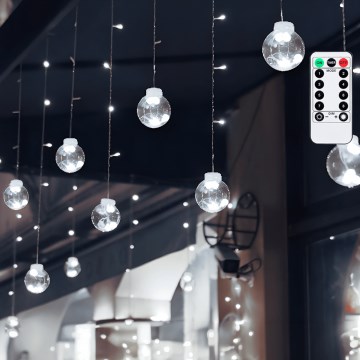 Aigostar - LED āra Ziemassvētku gaismas virtene 120xLED/8 režīmi 3x0,6m IP44 auksti balta + tālvadības pults