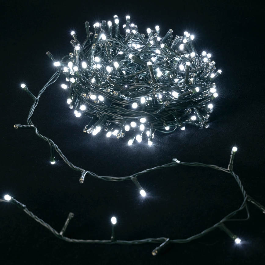Aigostar - LED āra Ziemassvētku virtene 400 LED / 8 funkcijas 4xAA 20,3 m IP44 auksti balta