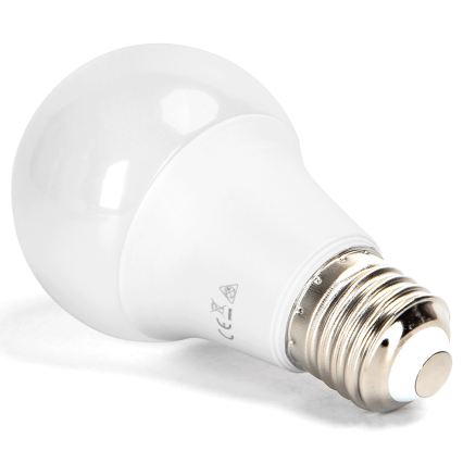 Aigostar - LED RGBW regulējama spuldze A60 E27/8W/230V 3000K + tālvadības pults