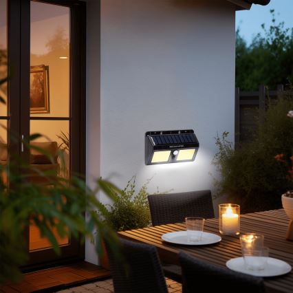 Aigostar - LED Saules enerģijas sienas lampa ar sensoru LED/20W/5,5V 2400 mAh 6500K IP65