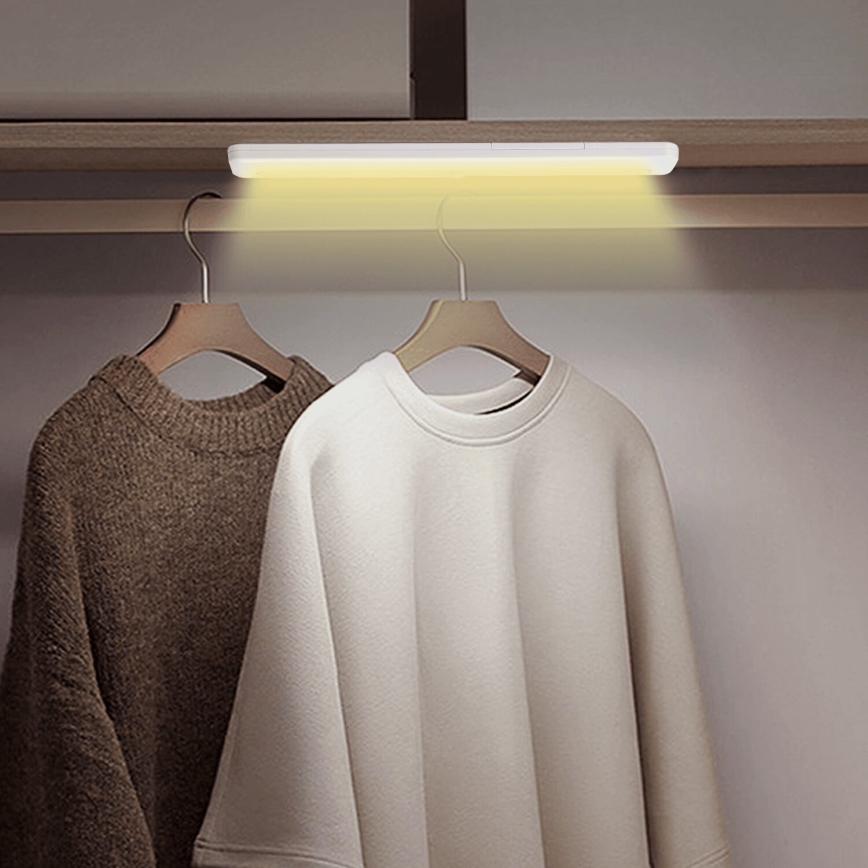Aigostar - LED Skapja apgaismojums ar kustību sensoru LED/1,5W/3xAA 3000K