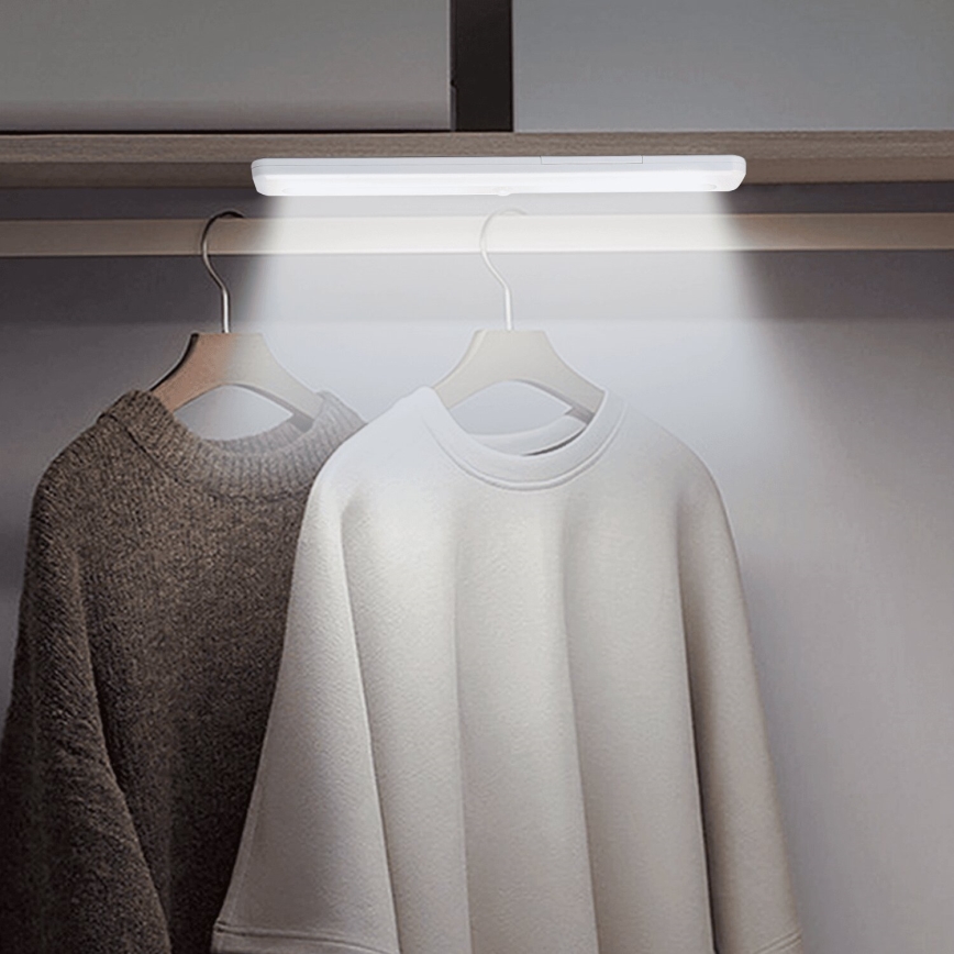 Aigostar - LED Skapja apgaismojums ar kustību sensoru LED/1,5W/3xAA 6500K