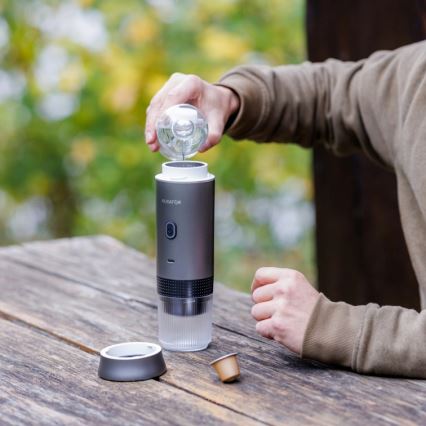 Aligator ACM002 - portatīvais uzlādējamais kafijas automāts PortaCaffé 3 vienā 72W/7500 mAh pelēks