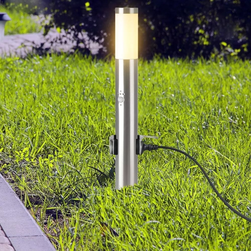 Āra lampa ar sensoru + 2 kontaktligzdas SCHUKO 1xE27/60W/230V IP44 60cm matēts hroms