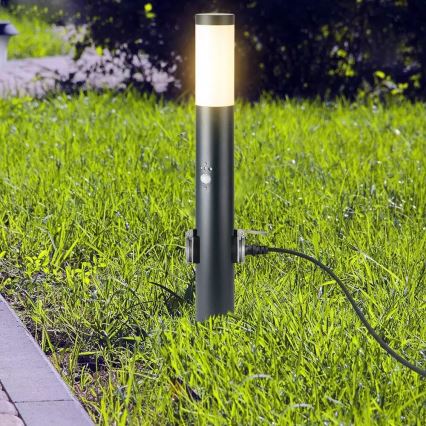 Āra lampa ar sensoru un 2 kontaktligzdas SCHUKO 1xE27/60W/230V IP44 60cm antracīta