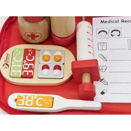 Ārsta koferis ar piederumiem