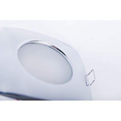 Azzardo AZ0811 - Vannas istabas iegremdējama lampa EZIO 1xGU10/50W/230V IP54