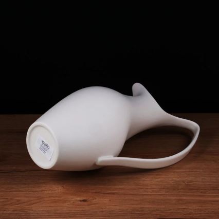 Balta keramikas vāze 33x17x19 cm
