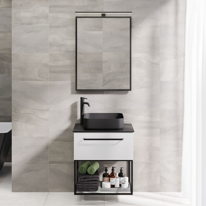 BATH DELUXE 01-060-05-02-00 - Vannas istabas spogulis BORGSTED 60x80 cm melna