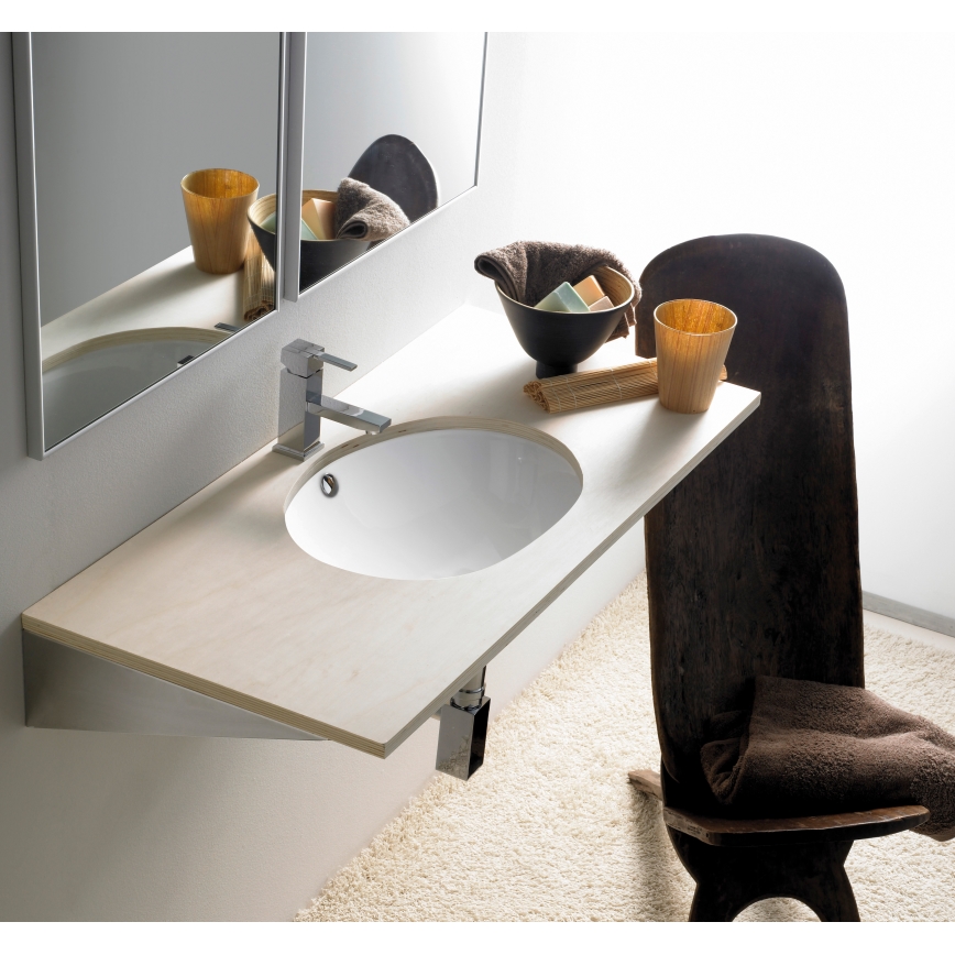 Bathco 0054 - Iebūvējama izlietne MODENA 43,5x38,5 cm porcelāns/balta