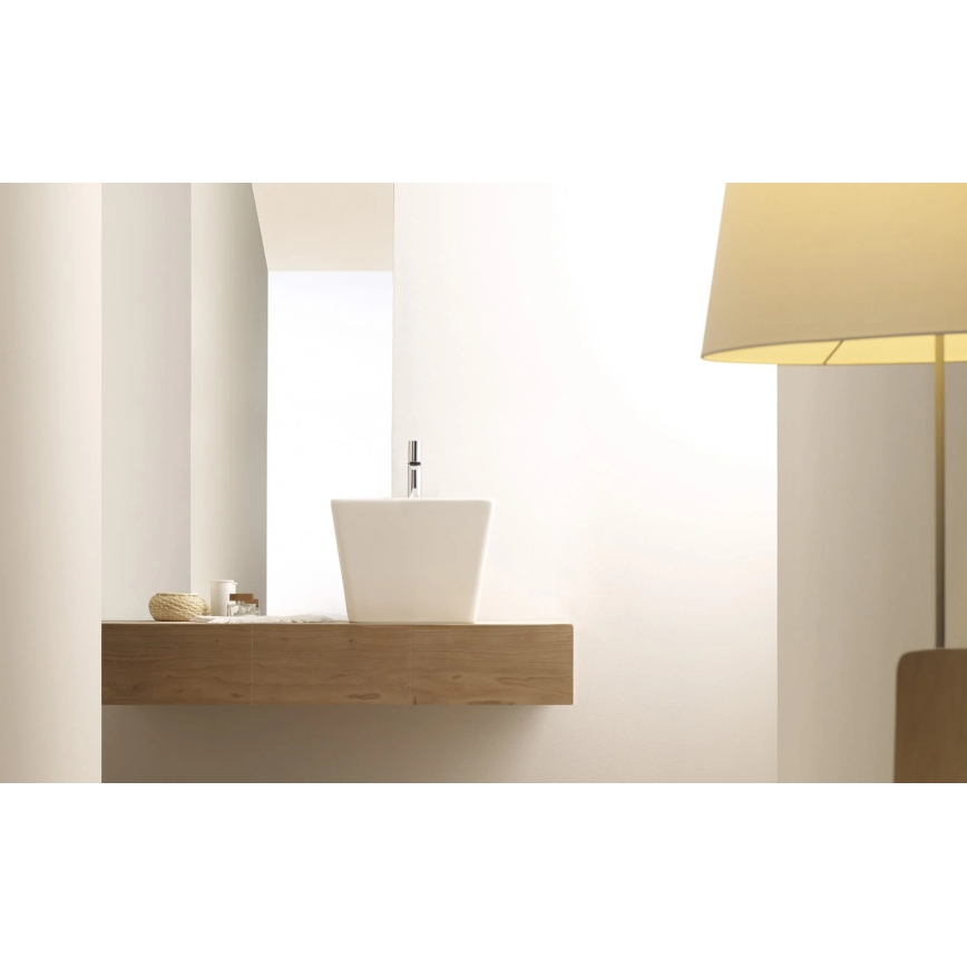 Bathco 4059 - GENOVA virsmas izlietne 42x42 cm porcelāns/balta