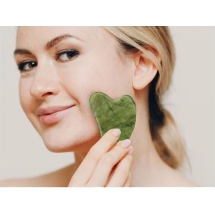 Beper - Nefrīta masāžas rullītis un Gua Sha akmens