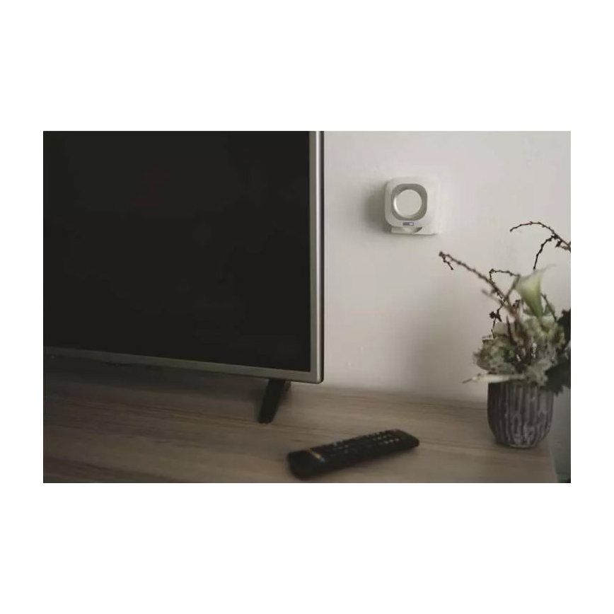Bezvadu kontaktligzdas durvju zvans 230V + 1xCR2032 IP44 balta
