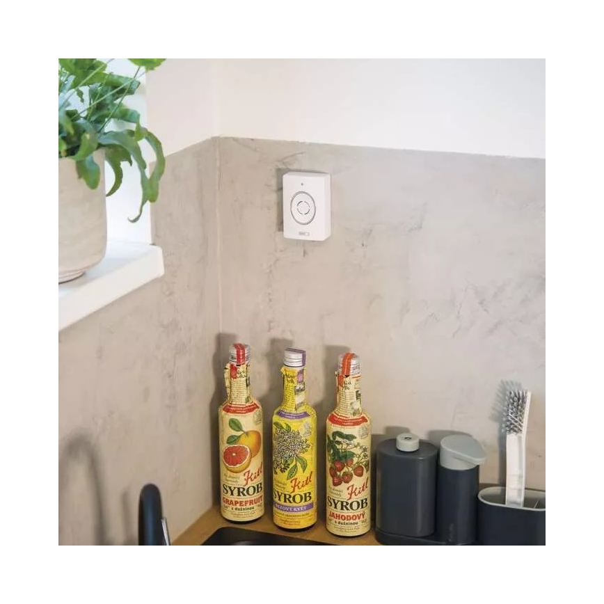 Bezvadu video durvju zvans ar saules enerģijas paneli GoSmart 4400 mAh 3xAA IP44 Wi-Fi Tuya