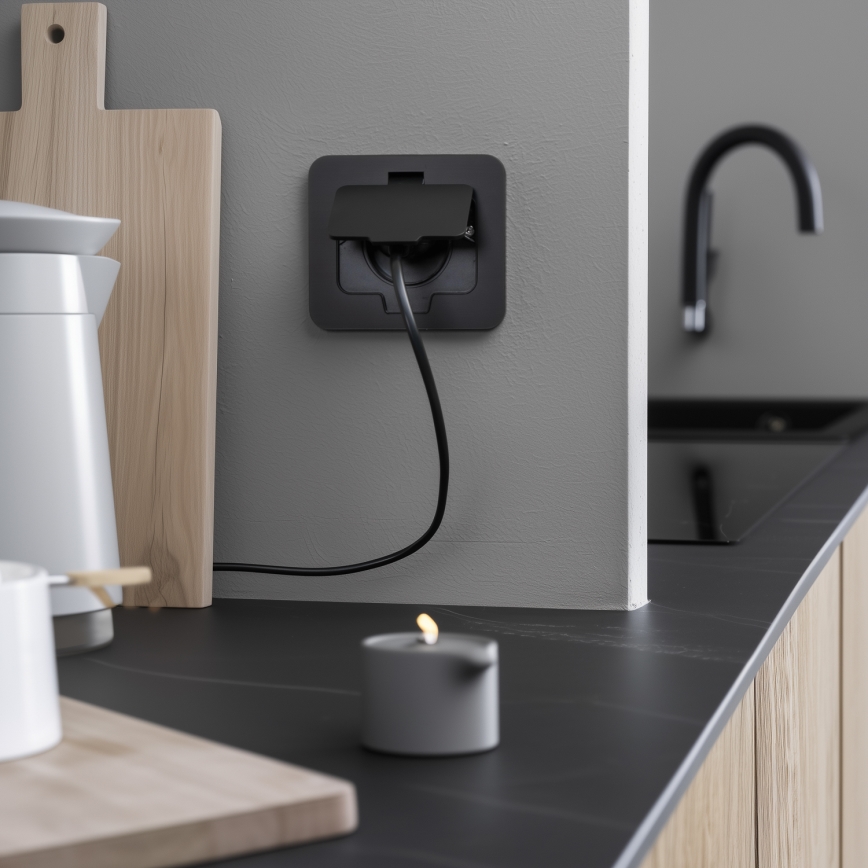 Brilagi - āra iebūvējamā grīdas kontaktligzda IP55, melna, taisnstūrveida