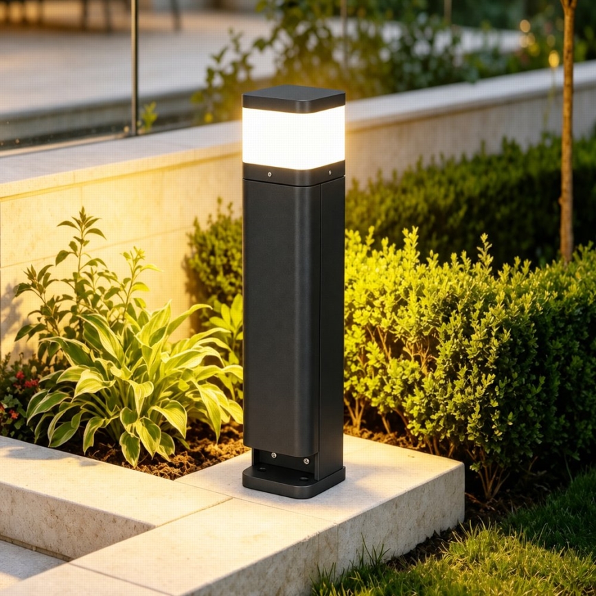 BRILAGI - Āra lampa ar 2 SCHUKO kontaktligzdām PILLAR 1xG9/11W/230V IP44 melna