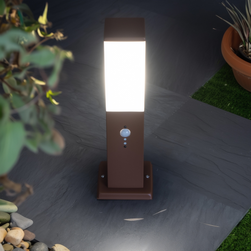 BRILAGI - Āra lampa ar kustības sensoru NOVA 1xE27/15W/230V 40 cm IP44 brūna