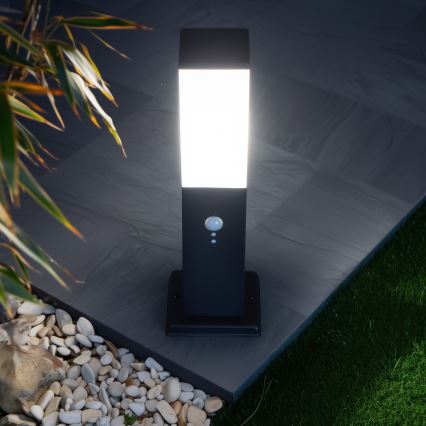BRILAGI - Āra lampa ar sensoru NOVA, 1x E27, 15 W, 230 V, 40 cm, IP44, melna