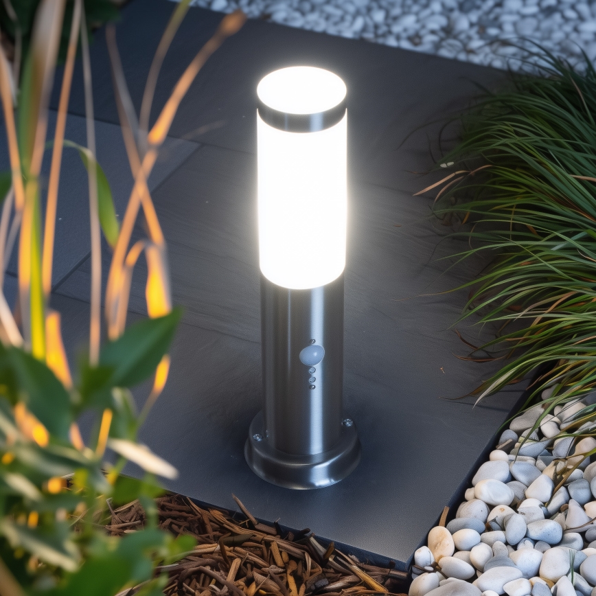 BRILAGI - Āra lampa ar sensoru NOVA 1xE27/15W/230V 40 cm IP44 matēts hroms