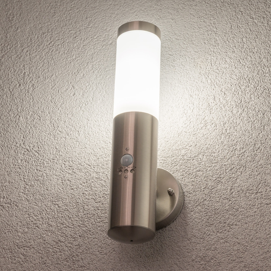 BRILAGI - Āra sienas lampa ar kustības sensoru ELIA 1xE27/20W/230V IP44 matēts hroms