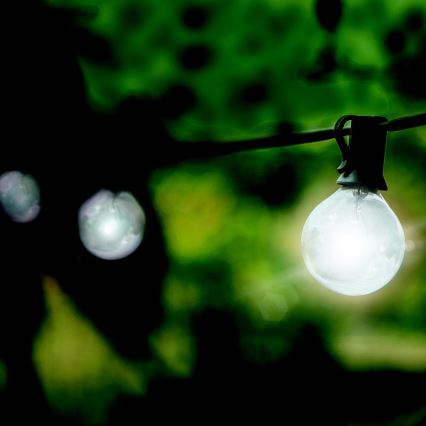 Brilagi - LED Āra dekoratīva virtene GARLAND 25xE12 20m IP44 vēsi balta