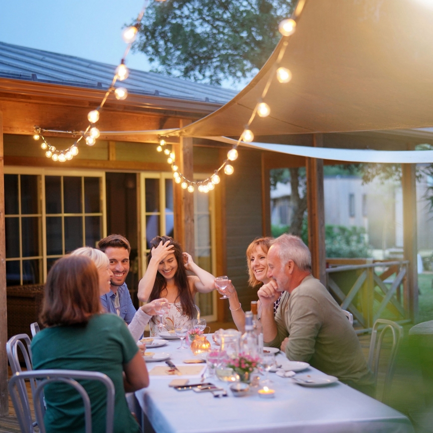 Brilagi - LED āra dekoratīvā virtene GIRLANDA 10xE12/0,6W/230V 8m balta IP44 siltā balta