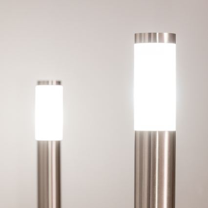 BRILAGI - LED āra lampa ar kontaktligzdu ELIA 1xE27/7W/230V 4000K IP44 50 cm matēts hroms