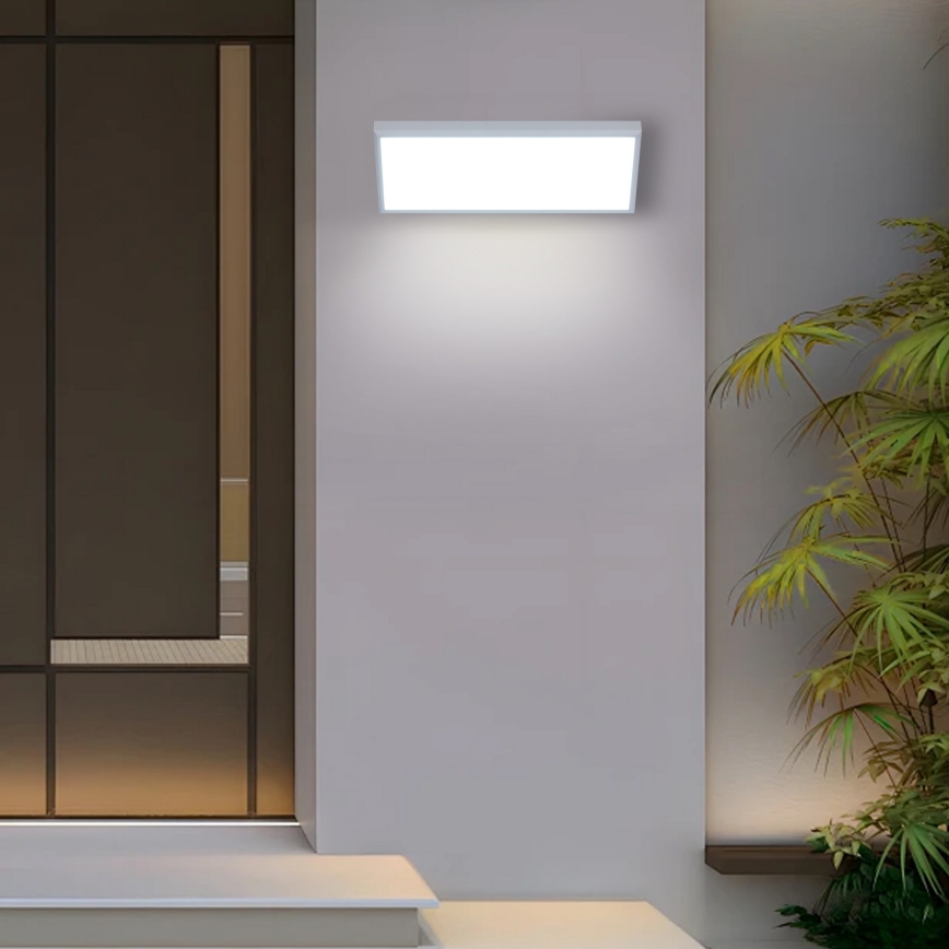 Brilagi - LED āra sienas gaismeklis ar sensoru TRIANGLE LED/42W/230V 45 cm balts IP65