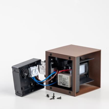 BRILAGI - LED āra sienas gaismeklis ar sensoru CUBE LED/6W/230V brūns IP65