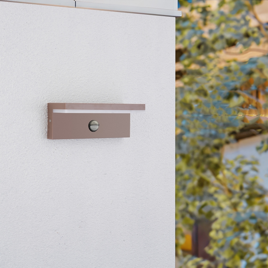 Brilagi - LED āra sienas gaismeklis ar sensoru TESSI LED/10W/230V brūns IP54