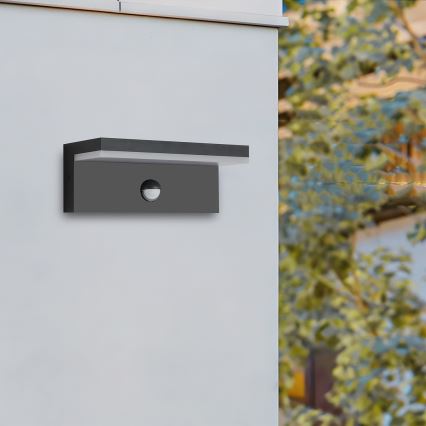 Brilagi - LED āra sienas gaismeklis ar kustību sensoru TESSI LED/10W/230V melns IP54