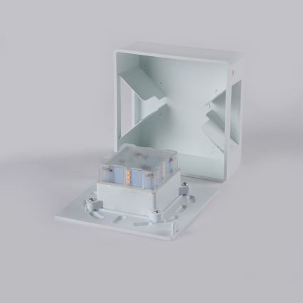 Brilagi - LED āra sienas gaismeklis DOUBLERAY LED/6W/230V balts IP54