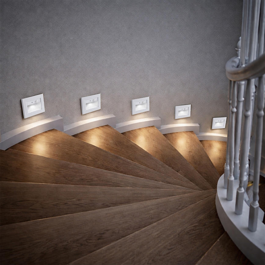 Brilagi - LED kāpņu gaismeklis STEP LIGHT ar sensoru, 1,5 W, 230 V, IP44, balts