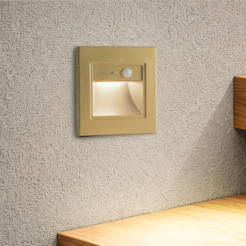Brilagi - LED kāpņu gaismeklis ar sensoru STEP LIGHT LED/1,5W/230V IP44 zelta krāsā
