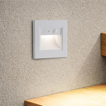 Brilagi - LED kāpņu gaismeklis STEP LIGHT ar sensoru, 1,5 W, 230 V, IP44, balts