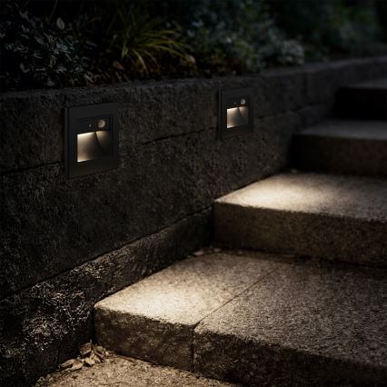 Brilagi - LED kāpņu gaismeklis ar sensoru STEP LIGHT LED/1,5W/230V IP44 melns